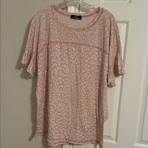Bobbie Brooks Pink Leopard Print Short Sleeve Tee
